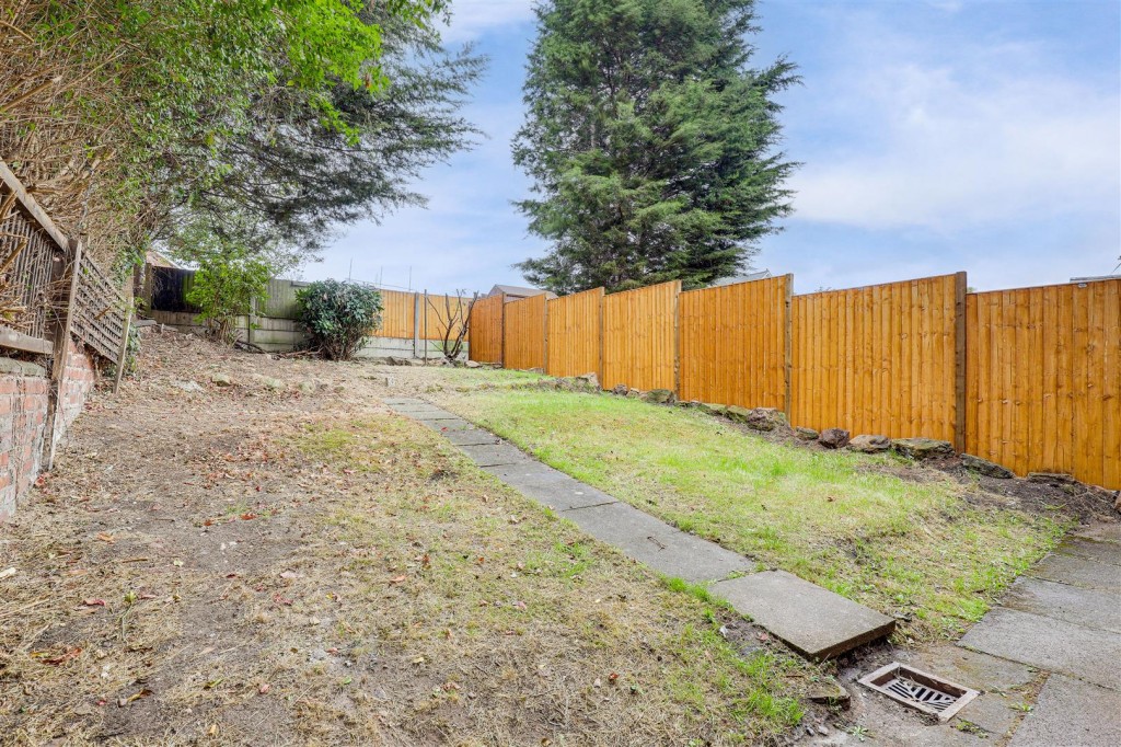 Nottingham Road, New Basford, Nottinghamshire, NG7 7AY