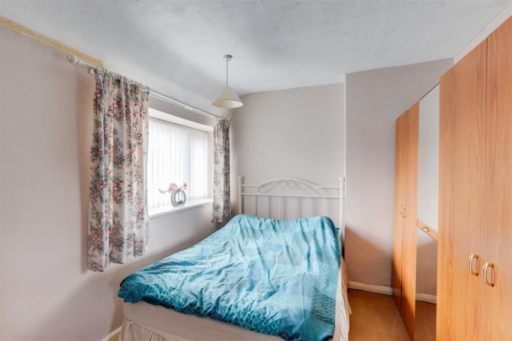 Ledbury Vale, Aspley, Nottinghamshire, NG8 5QH