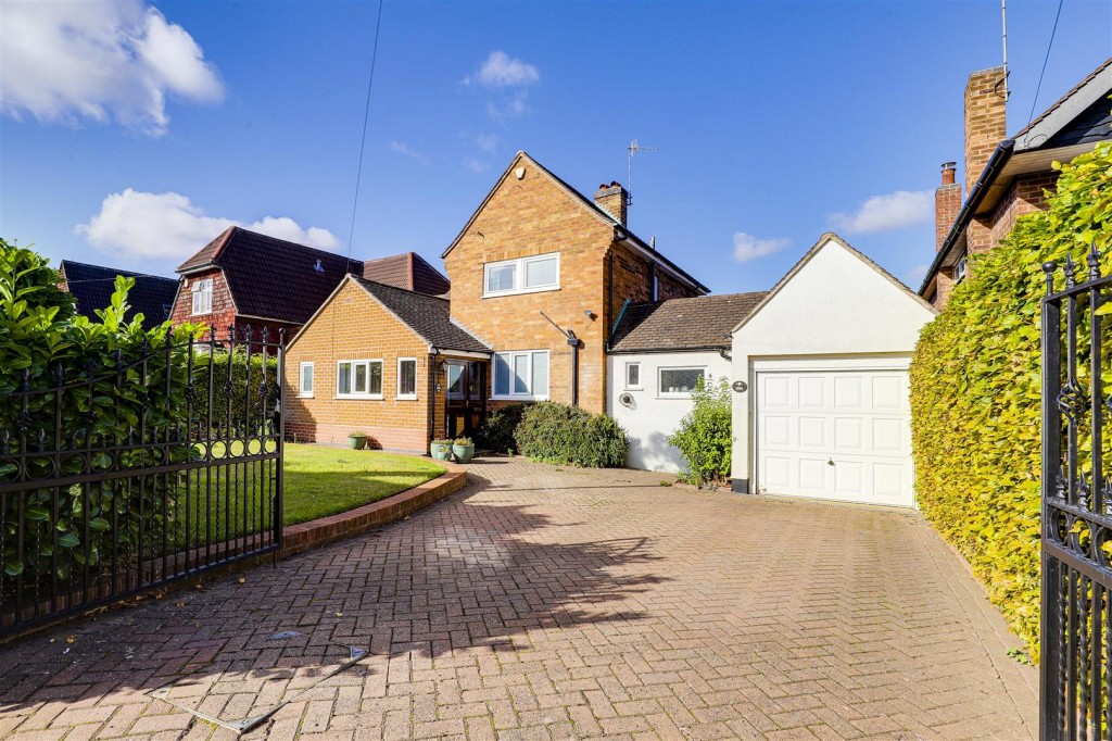 Musters Road, West Bridgford, Nottinghamshire, NG2 7DF