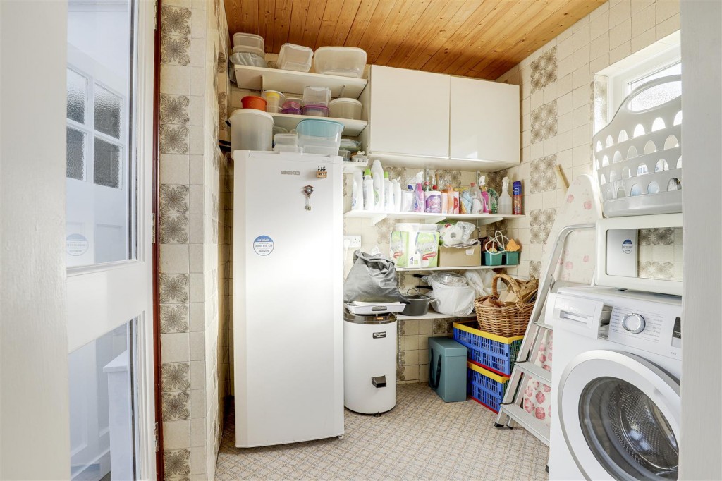 Musters Road, West Bridgford, Nottinghamshire, NG2 7DF