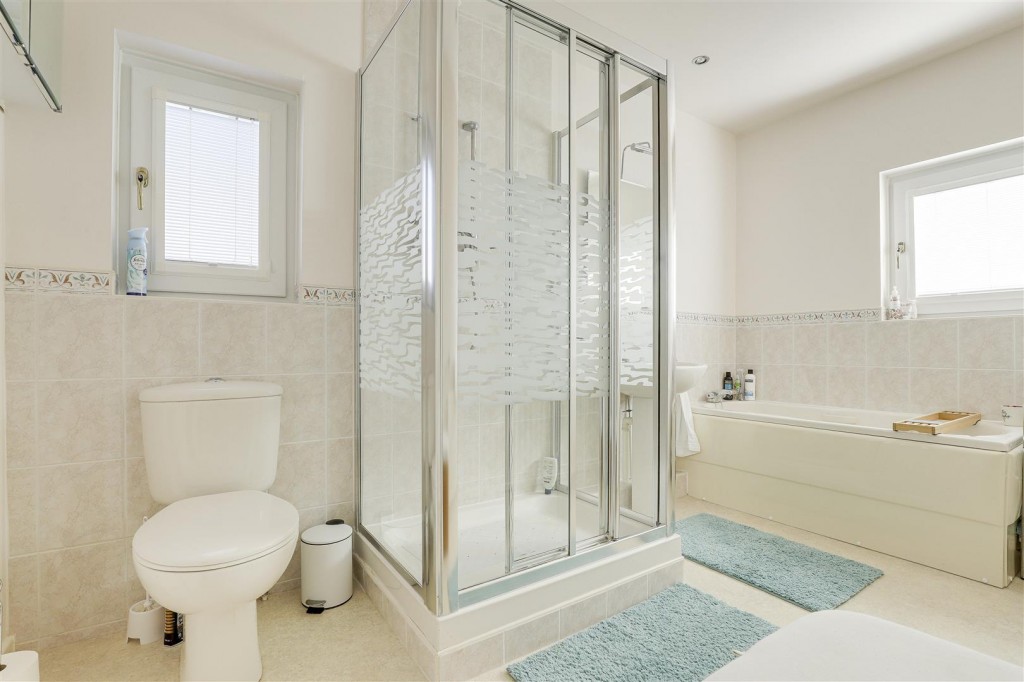 Musters Road, West Bridgford, Nottinghamshire, NG2 7DF