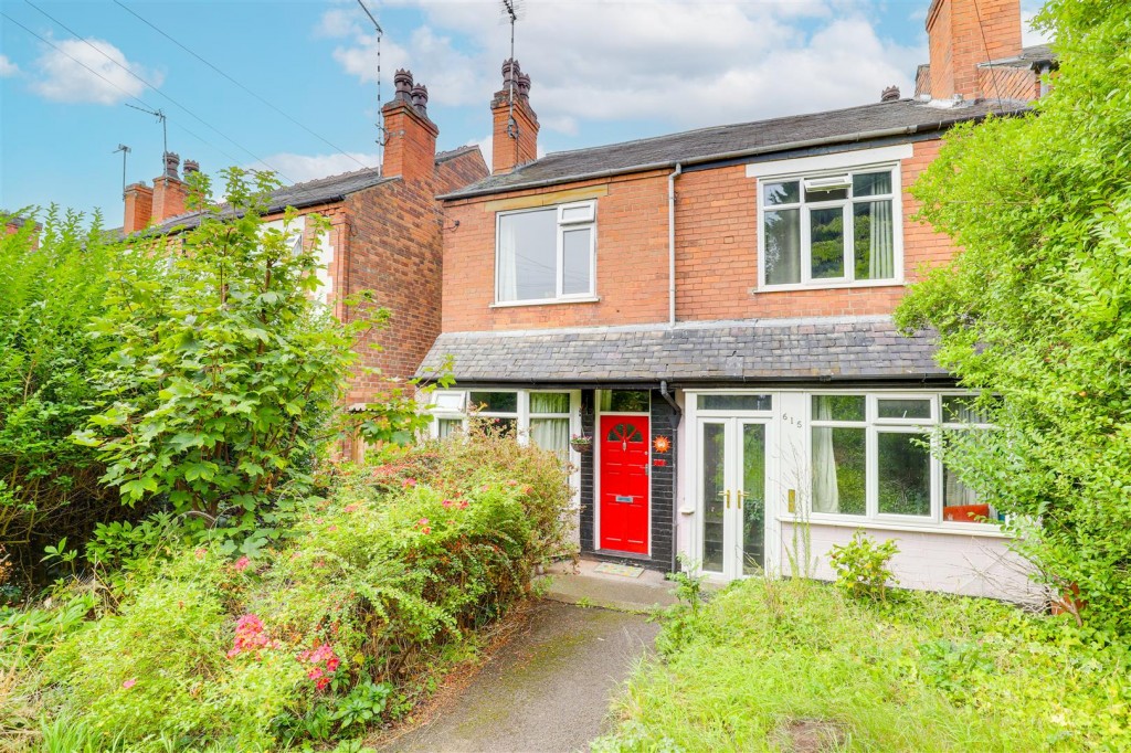 Carlton Road, Carlton, Nottinghamshire, NG3 7AF