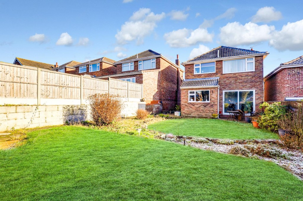 Bernisdale Close, Rise Park, Nottinghamshire, NG5 5DR