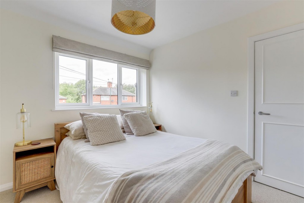 Eltham Drive, Broxtowe, Nottinghamshire, NG8 6BQ