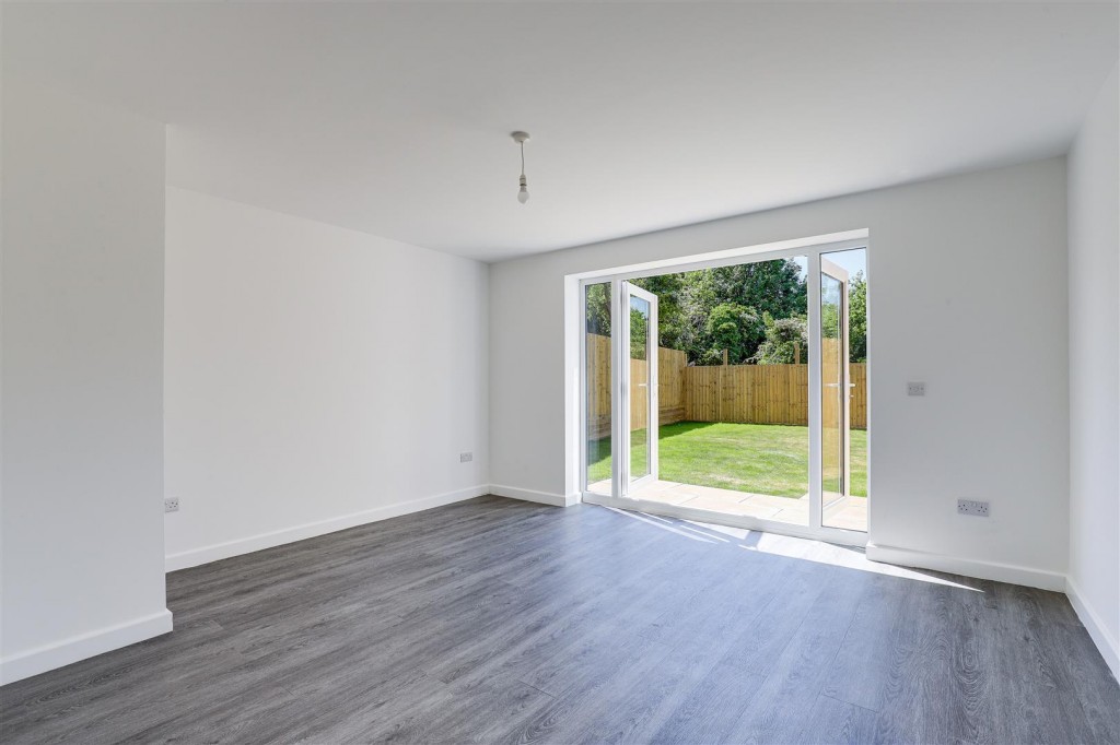 Broadleaf Drive, Bakersfield, Nottinghamshire, NG3 7EA