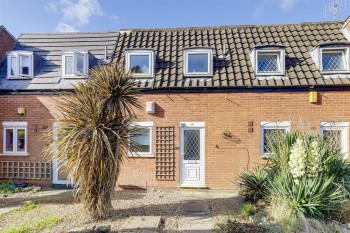 Rushmere Walk, Arnold, Nottinghamshire, NG5 6SH