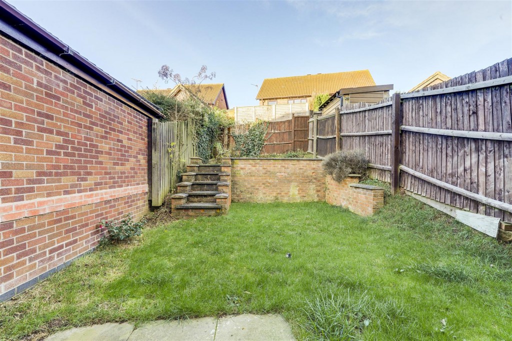 Shandwick Close, Arnold, Nottinghamshire, NG5 8AZ