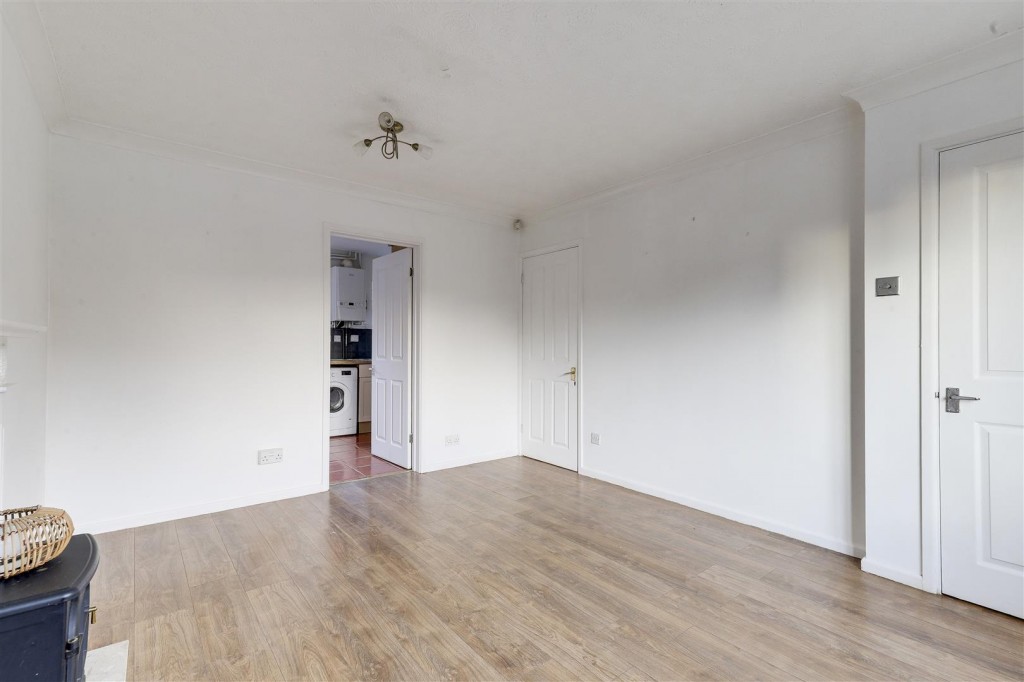 Shandwick Close, Arnold, Nottinghamshire, NG5 8AZ