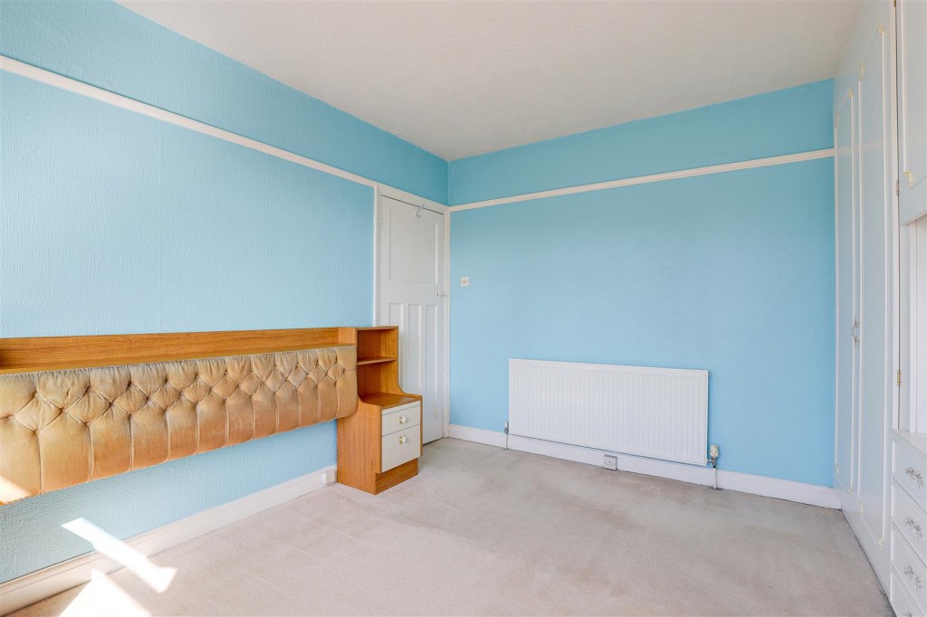 Prospect Road, Carlton, Nottinghamshire, NG4 1LX