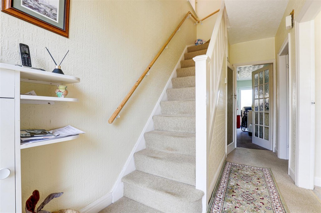 Prospect Road, Carlton, Nottinghamshire, NG4 1LX