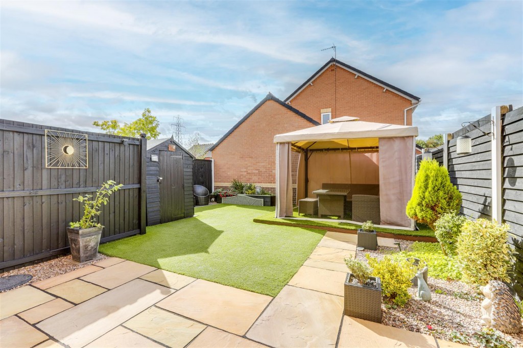 Hadleigh Close, Toton, Nottinghamshire, NG9 6LU