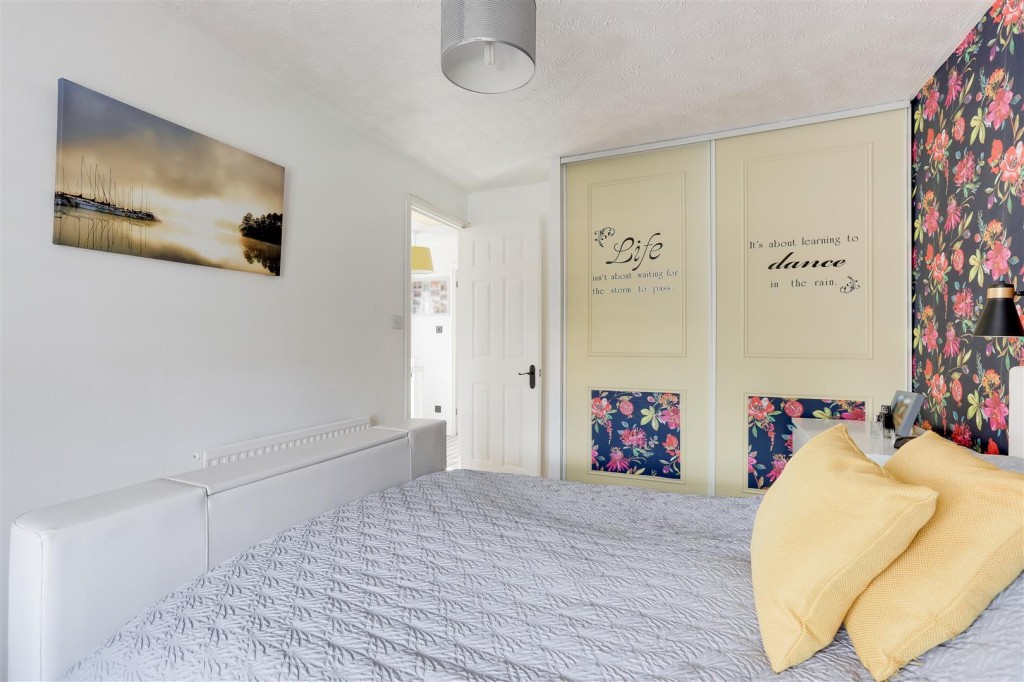 Hadleigh Close, Toton, Nottinghamshire, NG9 6LU