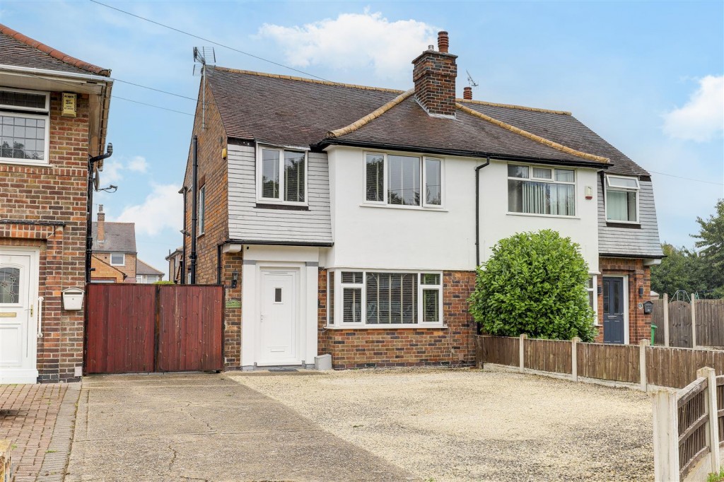 Norburn Crescent, Nottingham, Nottinghamshire, NG6 0An