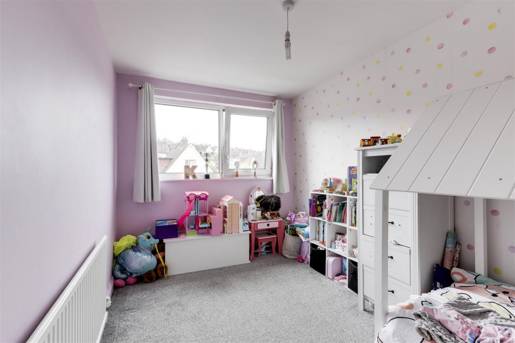 Surgeys Lane, Arnold, Nottinghamshire, NG5 8EP