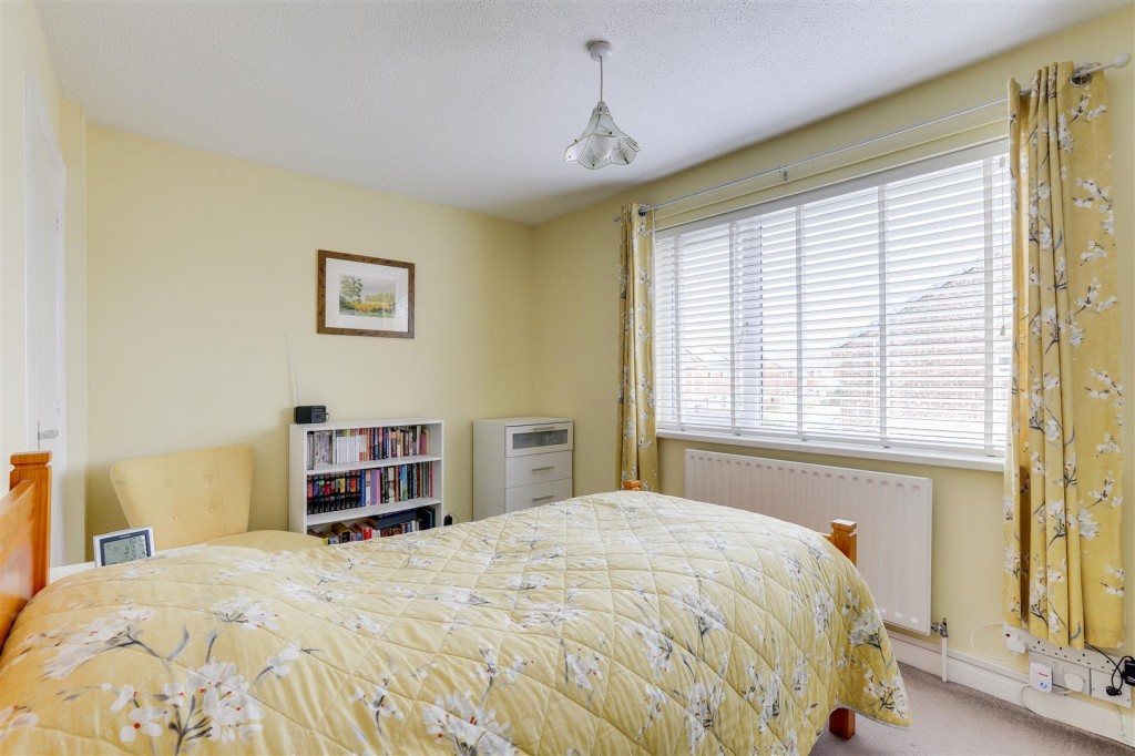 Calderdale Drive, Long Eaton, Nottinghamshire, NG10 3PP