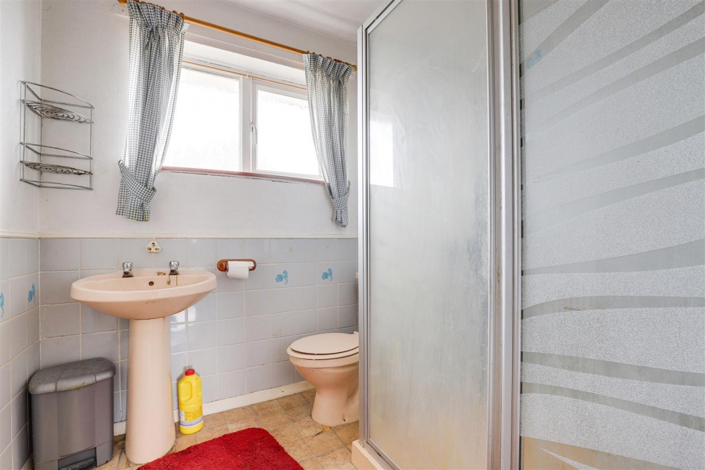 Downing Gardens, Bulwell, Nottinghamshire, NG6 8JX