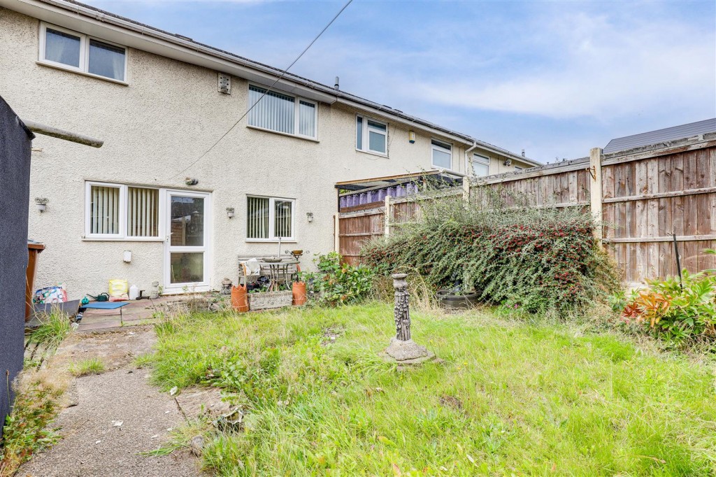 Downing Gardens, Bulwell, Nottinghamshire, NG6 8JX