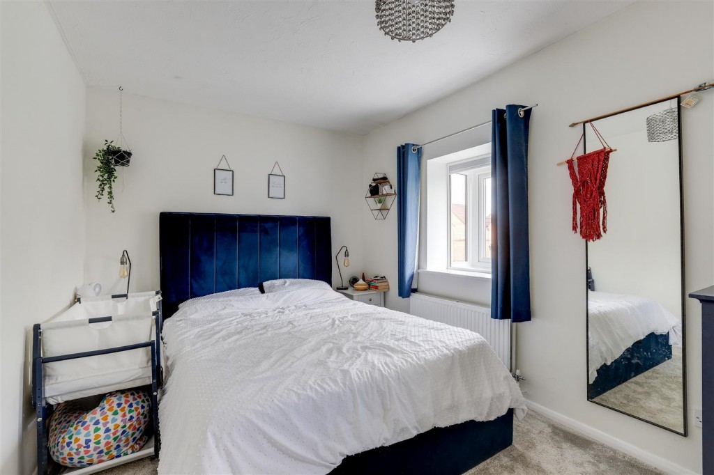 Leen Valley Way, Hucknall, Nottinghamshire, NG15 7QR