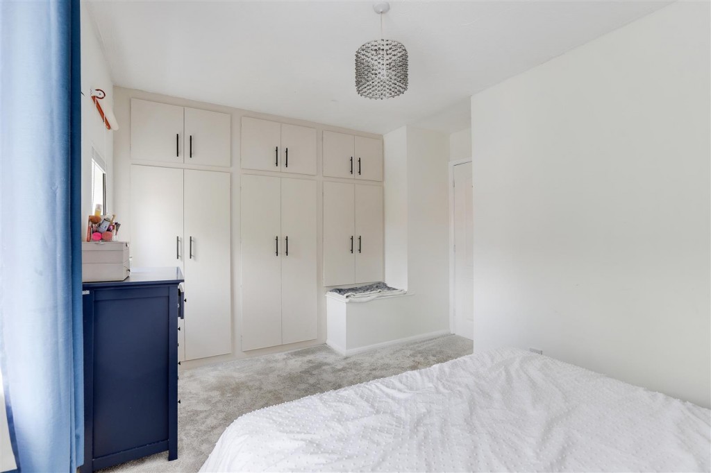 Leen Valley Way, Hucknall, Nottinghamshire, NG15 7QR