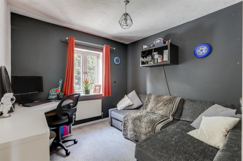 Leen Valley Way, Hucknall, Nottinghamshire, NG15 7QR