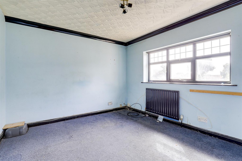 Garden Road, Hucknall, Nottinghamshire, NG15 6LH