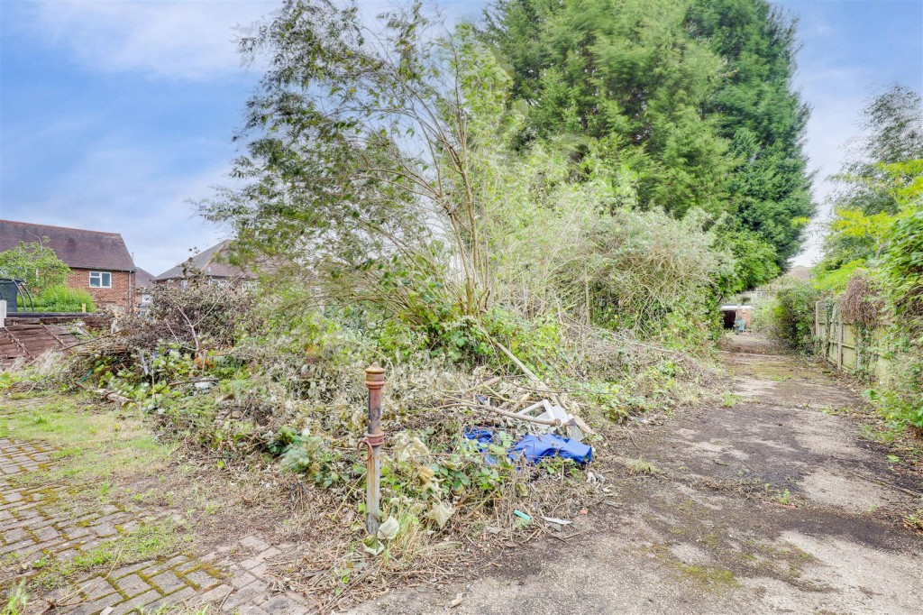 Garden Road, Hucknall, Nottinghamshire, NG15 6LH