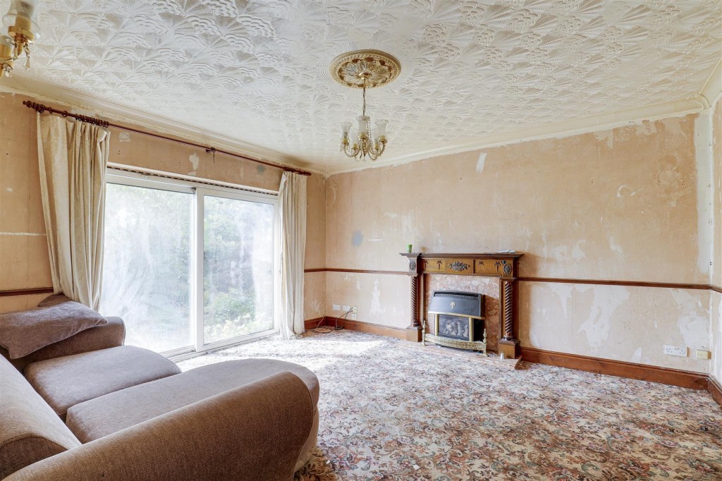 Garden Road, Hucknall, Nottinghamshire, NG15 6LH