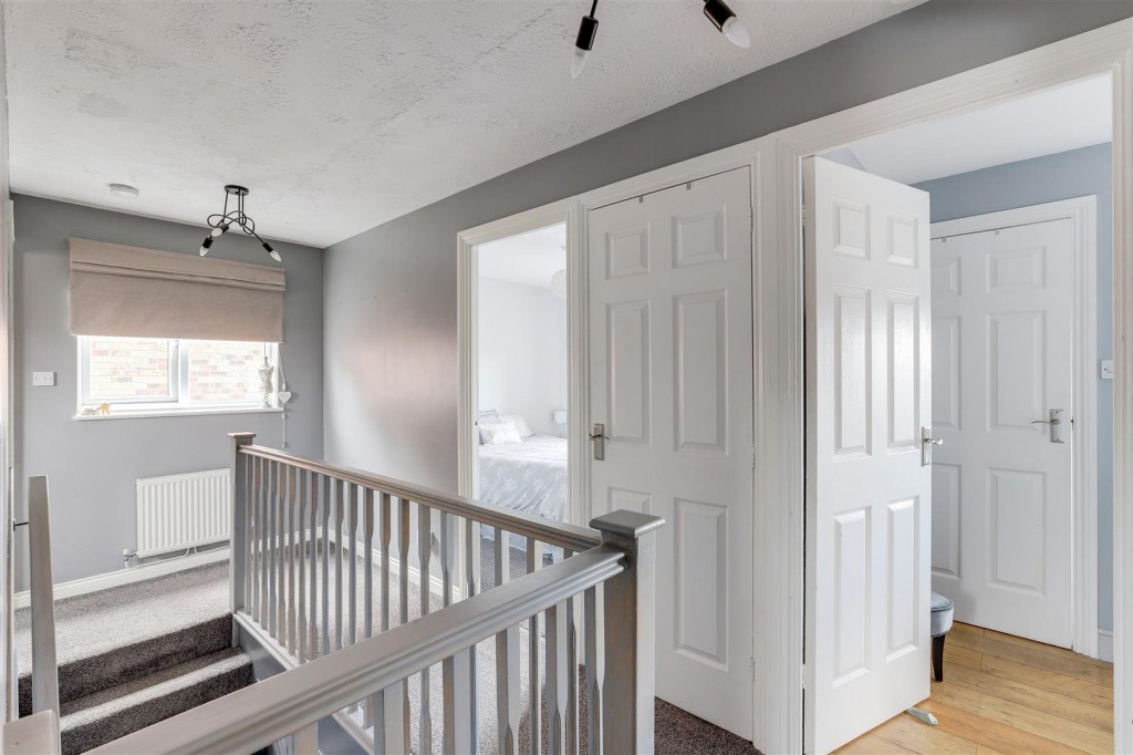 Stoppard Close, Ilkeston, Derbyshire, DE7 9JL