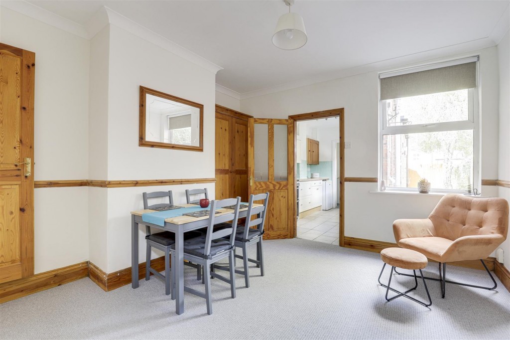 Victoria Street, Radcliffe-On-Trent, Nottinghamshire, NG12 2FP