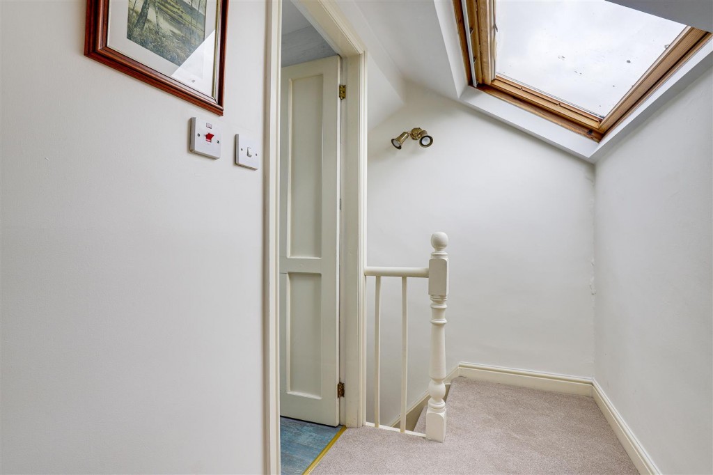 Nottingham Road, Burton Joyce, Nottinghamshire, NG14 7AP