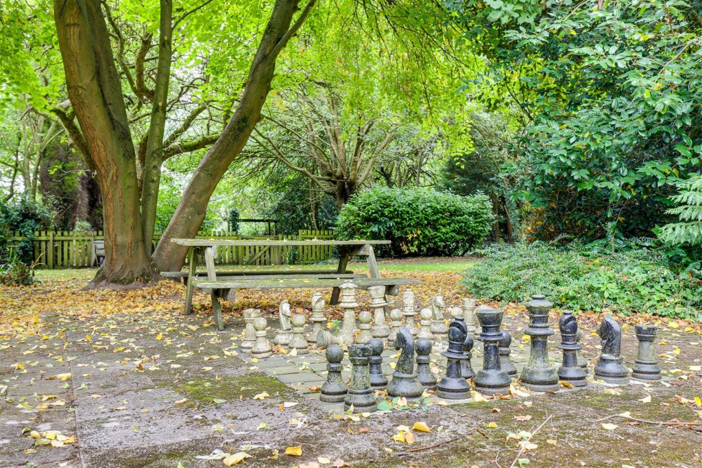 Nottingham Road, Burton Joyce, Nottinghamshire, NG14 7AP