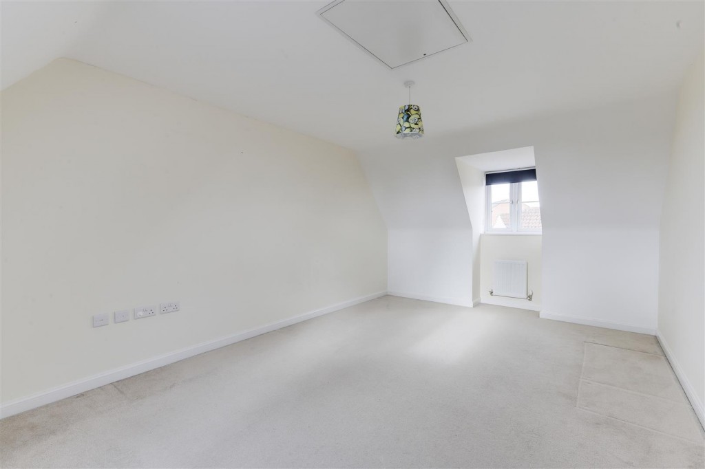 Kestrel Grove, Hucknall, Nottinghamshire, NG15 6UU