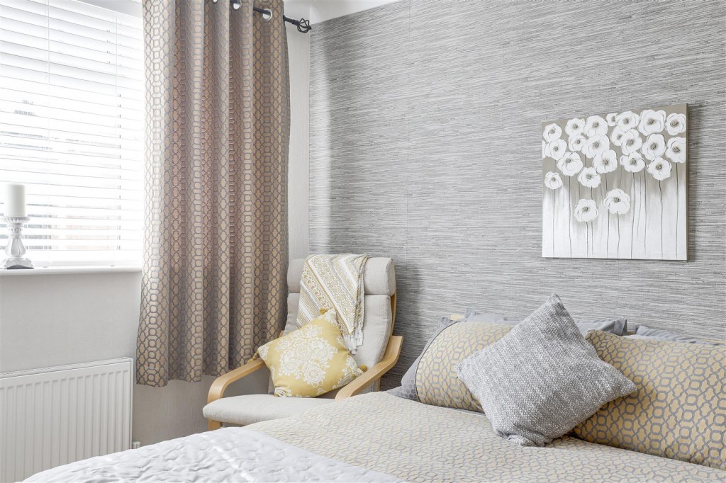 Cross Street, Arnold, Nottinghamshire, NG5 7BY