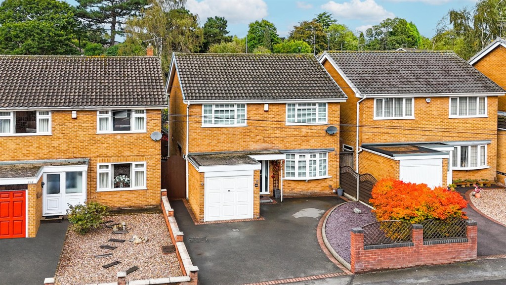 Cross Street, Arnold, Nottinghamshire, NG5 7BY