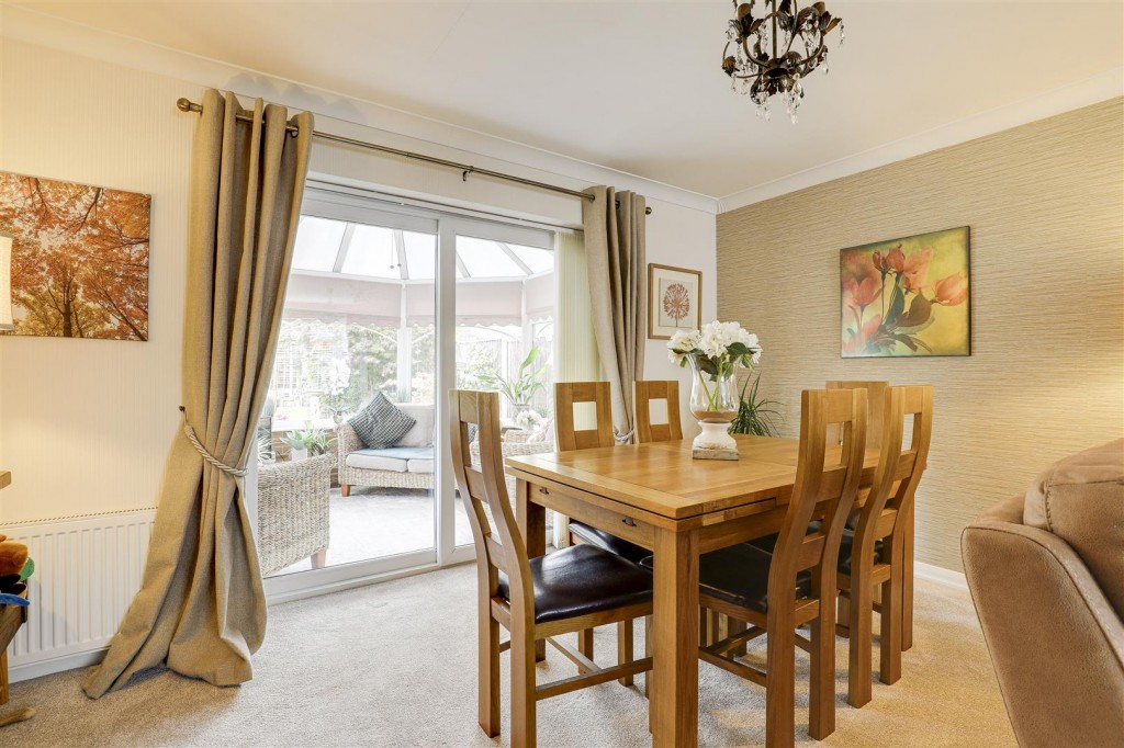 Cross Street, Arnold, Nottinghamshire, NG5 7BY