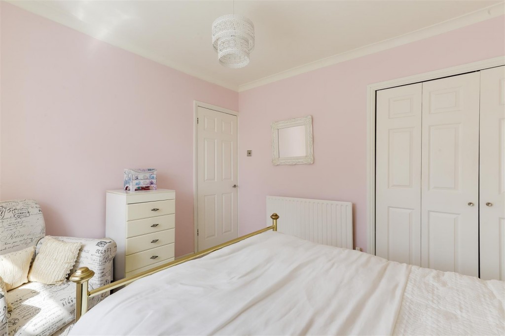 Canver Close, Nottingham, Nottinghamshire, NG8 4HE