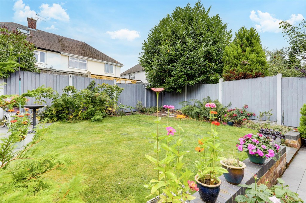 Canver Close, Nottingham, Nottinghamshire, NG8 4HE