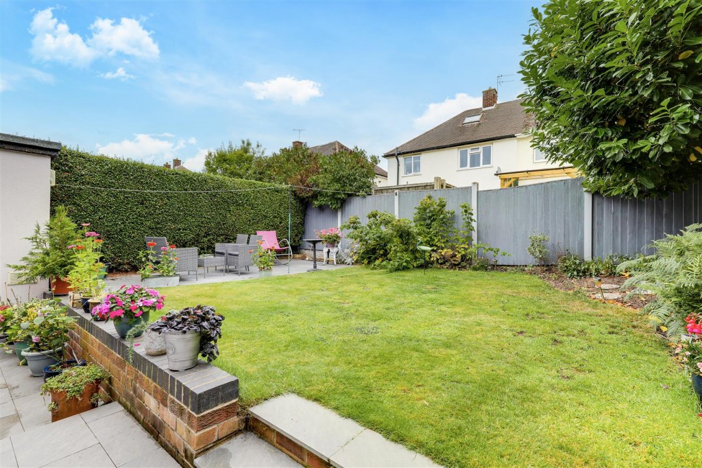 Canver Close, Nottingham, Nottinghamshire, NG8 4HE