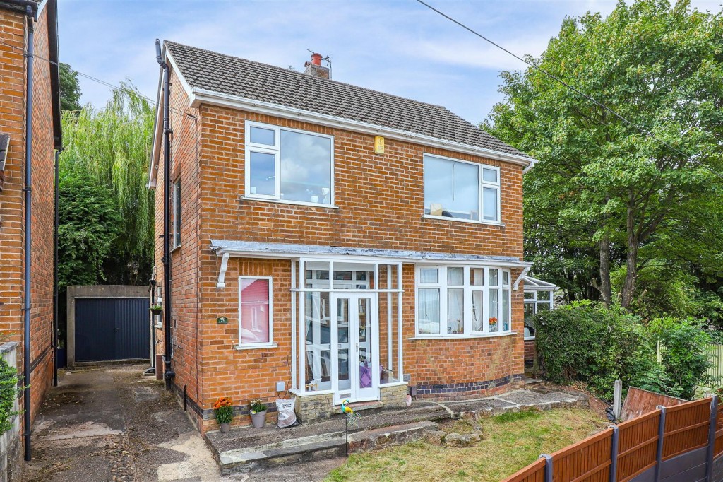 Palmer Crescent, Carlton, Nottinghamshire, NG4 1ER