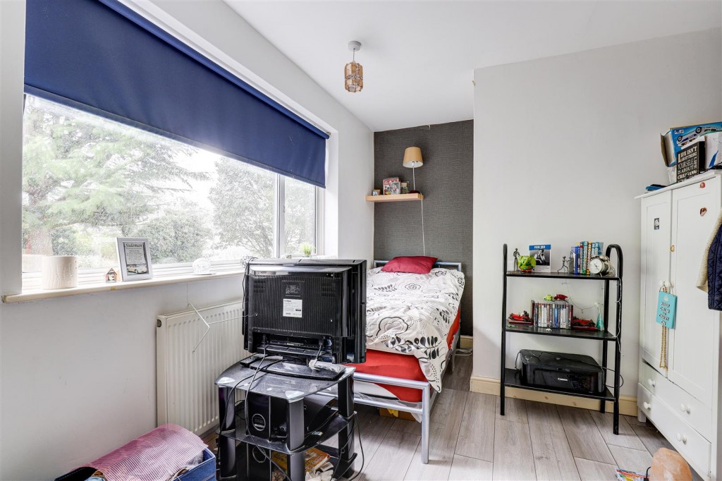 Palmer Crescent, Carlton, Nottinghamshire, NG4 1ER