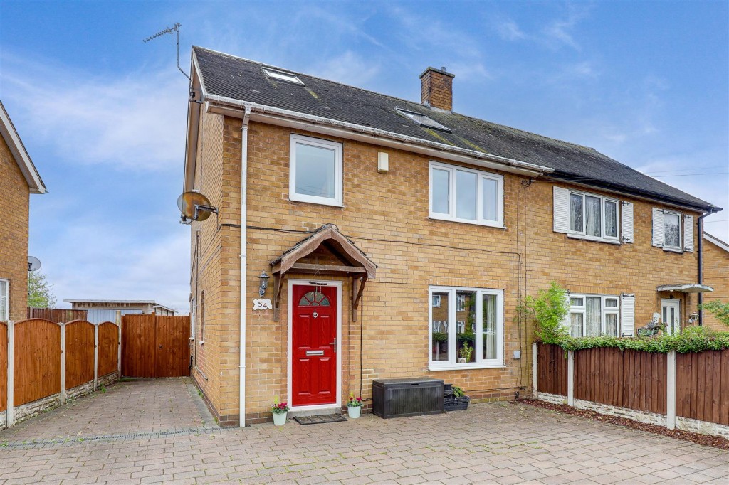 Mildenhall Crescent, Bestwood Park, Nottinghamshire, NG5 5RP
