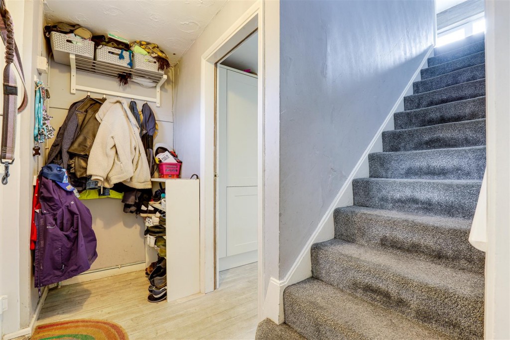 Mildenhall Crescent, Bestwood Park, Nottinghamshire, NG5 5RP