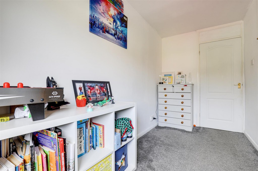 Mildenhall Crescent, Bestwood Park, Nottinghamshire, NG5 5RP