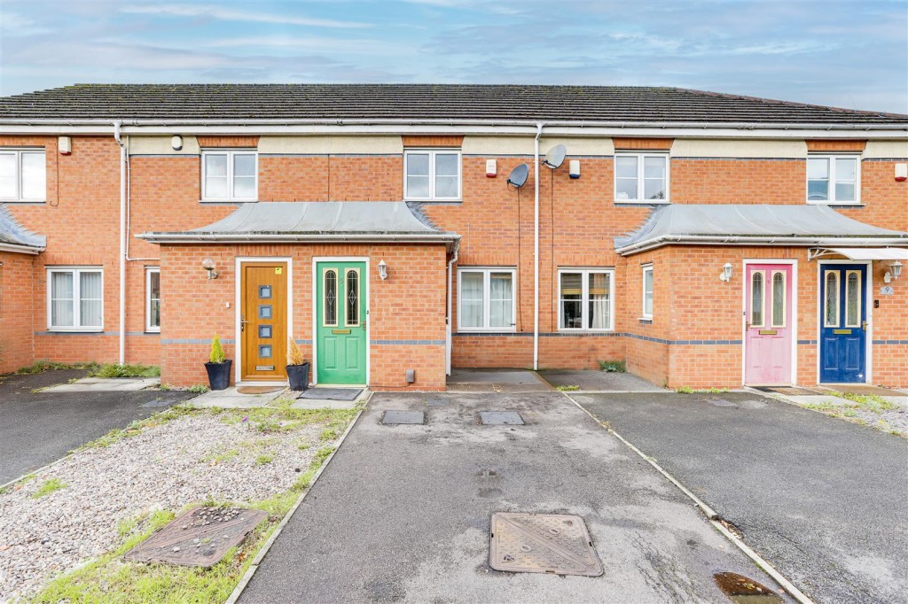 Emperor Close, Carrington, Nottinghamshire, NG5 1QR