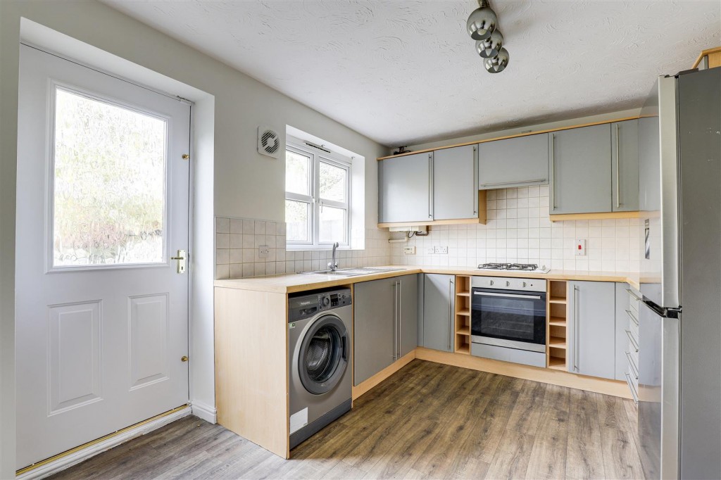 Emperor Close, Carrington, Nottinghamshire, NG5 1QR