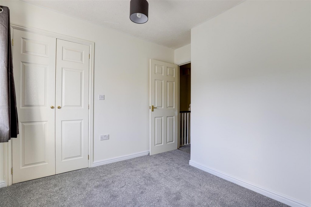 Emperor Close, Carrington, Nottinghamshire, NG5 1QR