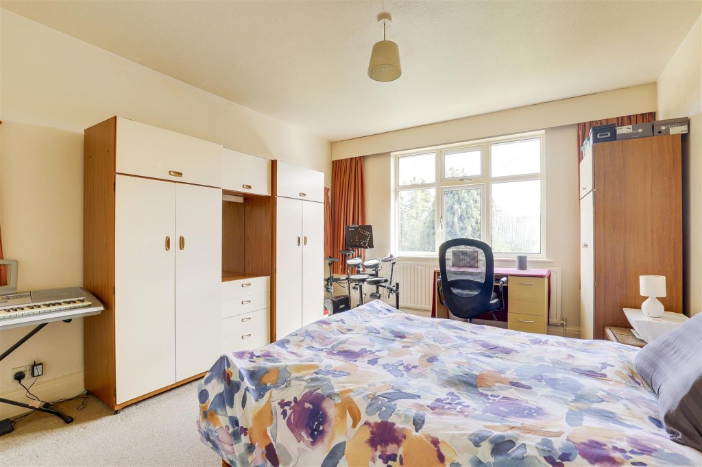 Wadham Road, Woodthorpe, Nottinghamshire, NG5 4JB