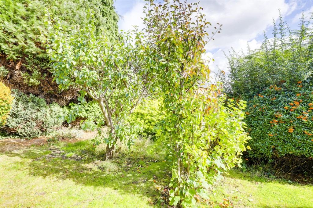 Wadham Road, Woodthorpe, Nottinghamshire, NG5 4JB