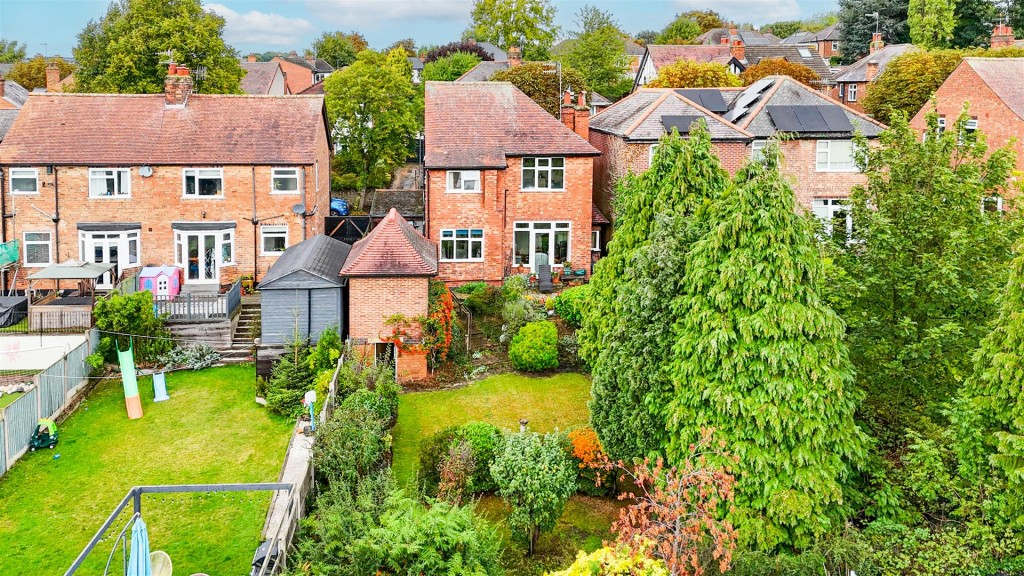 Wadham Road, Woodthorpe, Nottinghamshire, NG5 4JB