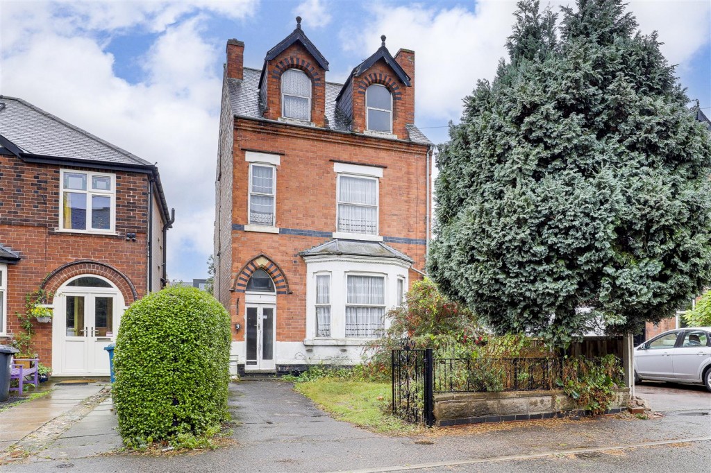 Elm Tree Avenue, West Bridgford, Nottinghamshire, NG2 7JU